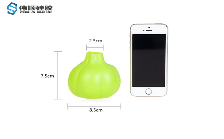 衛生間和廚房用什么硅膠好--剝蒜器 衛生間和廚房用什么硅膠好--剝蒜器