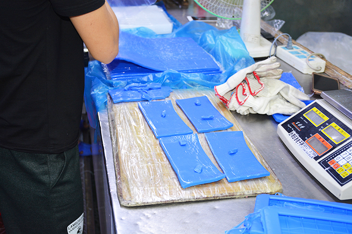 硅膠制品的生產工藝流程是怎樣的,硅膠制品是怎么生產出來的 硅膠制品的生產工藝流程是怎樣的,硅膠制品是怎么生產出來的