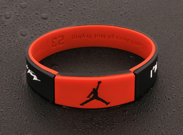 買硅膠手環(huán)應(yīng)該注意什么 買硅膠手環(huán)應(yīng)該注意什么