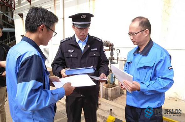 有機(jī)硅價(jià)格持續(xù)走高背后的原因是什么?有機(jī)硅價(jià)格會(huì)不會(huì)持續(xù)漲? 有機(jī)硅價(jià)格持續(xù)走高背后的原因是什么?有機(jī)硅價(jià)格會(huì)不會(huì)持續(xù)漲?